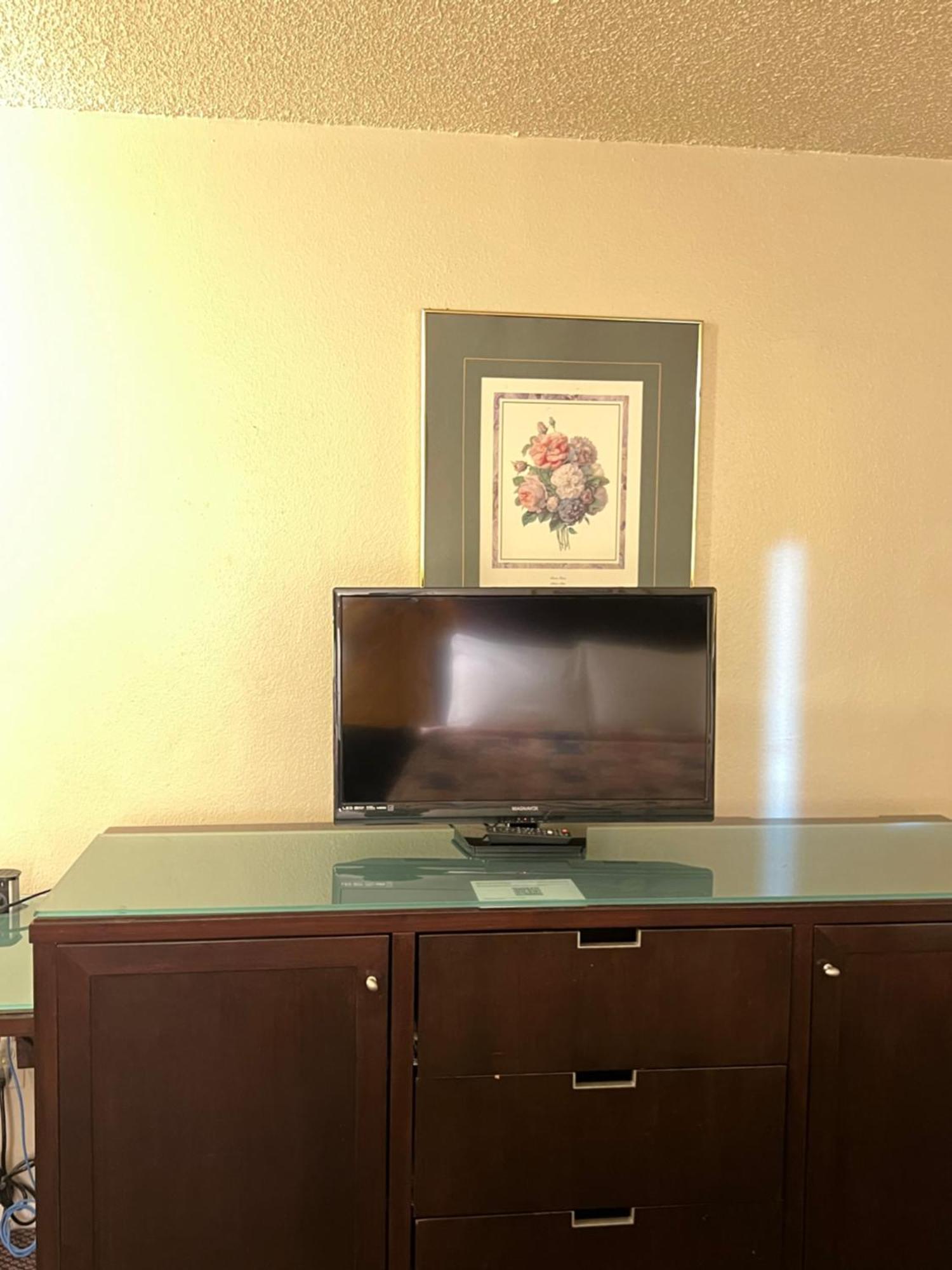 Columbus Motor Inn Сиэтл Экстерьер фото